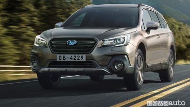 Vista anteriore Subaru Outback 4Advanced