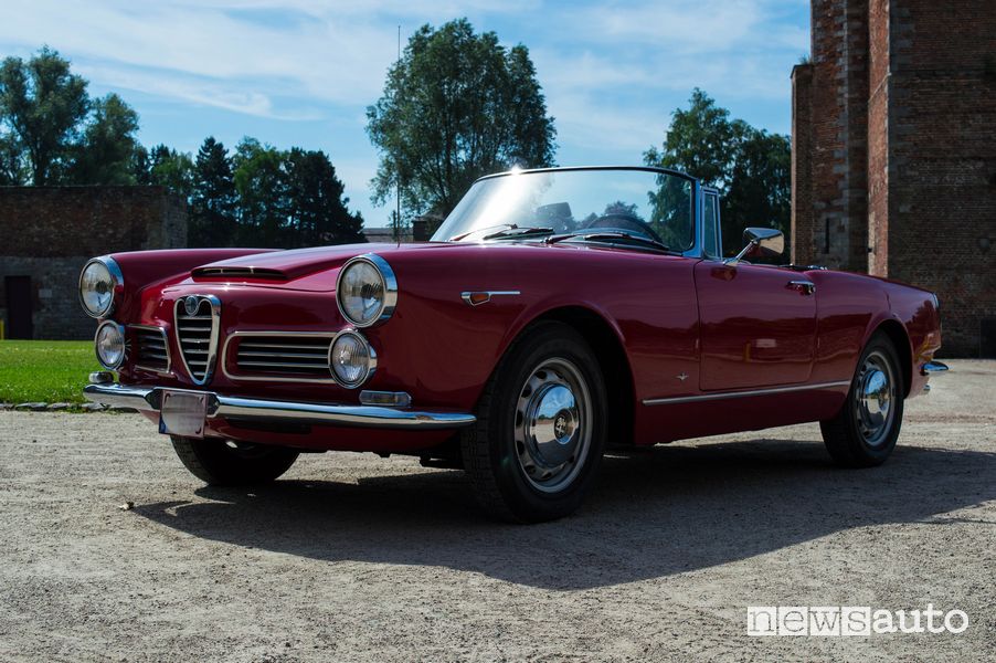 Alfa Romeo - 2600 Touring del 1964