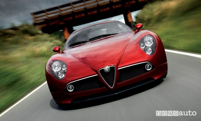 Frontale Alfa Romeo 8C Competizione, 2006