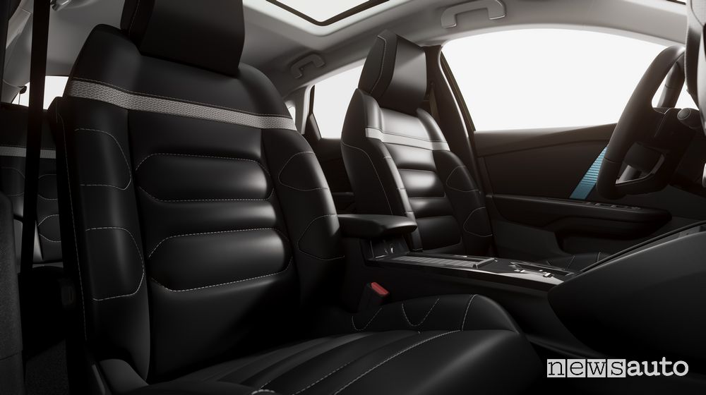 Sedili anteriori abitacolo nuova Citroën C4