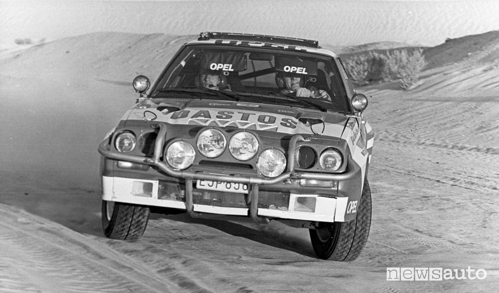 Opel Manta B 400 al Rally Parigi-Dakar del 1984