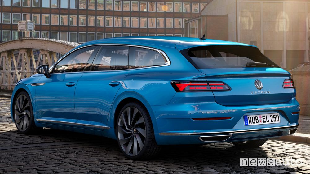 Vista posteriore Volkswagen Arteon Shooting Brake Elegance
