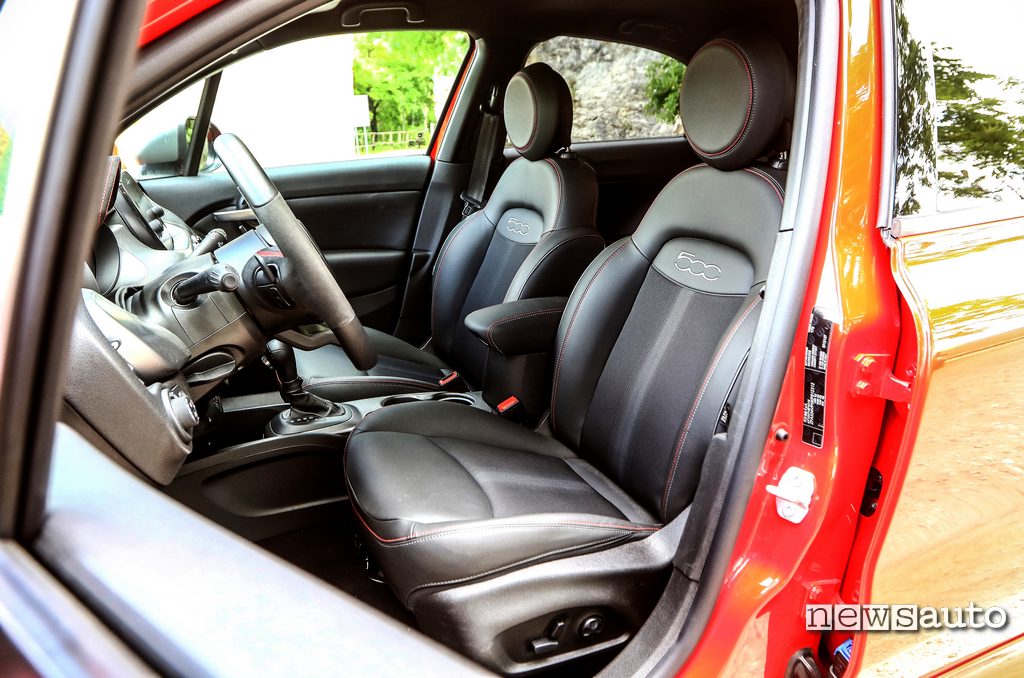 sedili anteriori Fiat 500x Sport 2020