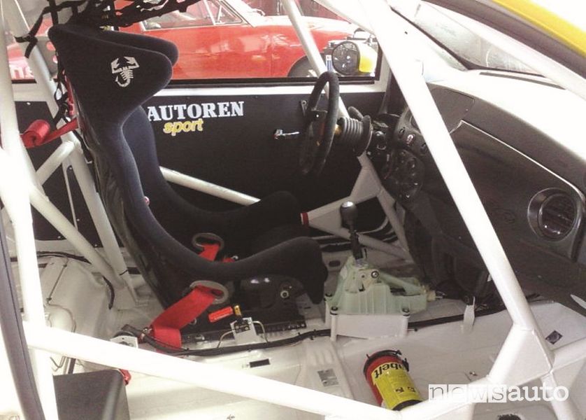 Leva cambio Getrag M32 su Abarth 500 Assetto Corse