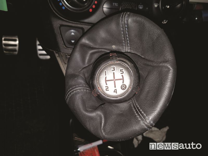Leva cambio 5 marce Abarth
