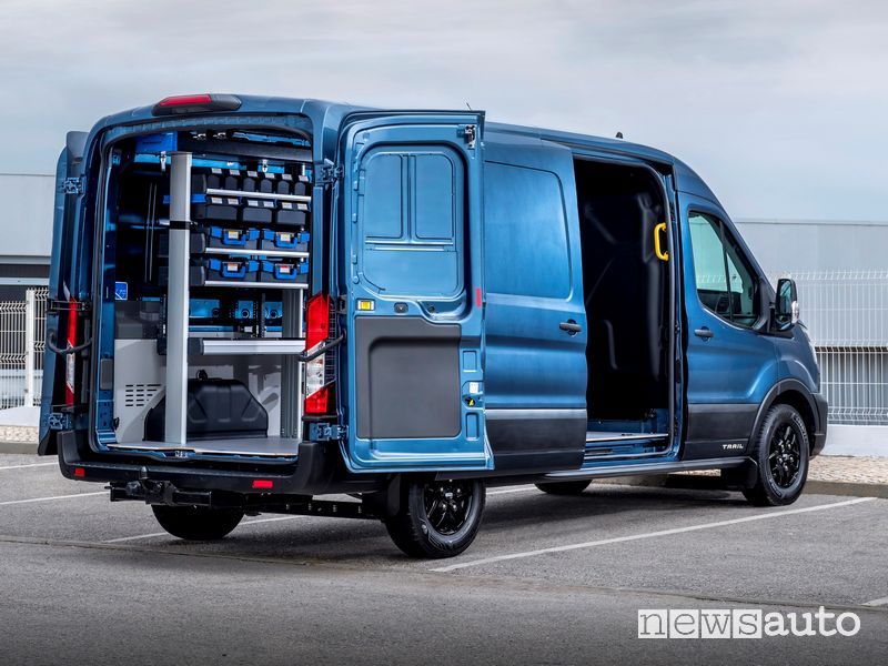 Vano di carico Ford Transit Trail