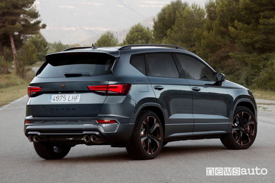 Vista posteriore Cupra Ateca