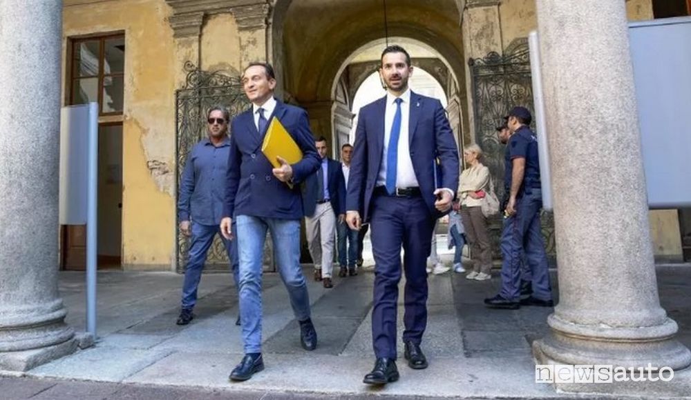 L'assessore regionale all'Ambiente Matteo Marnati con il presidente della Regione Alberto Cirio