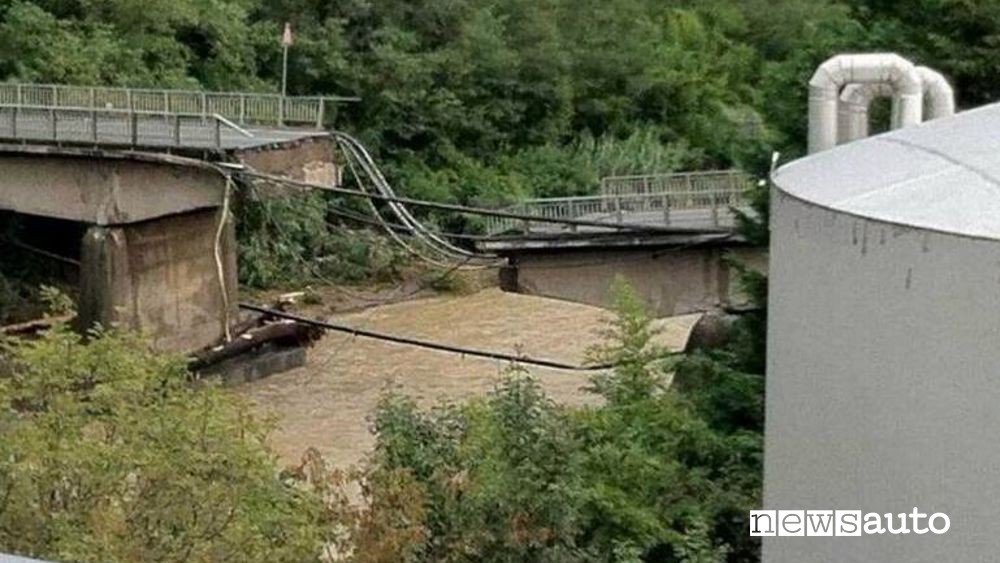 crollo ponti in italia ponte carasco genova