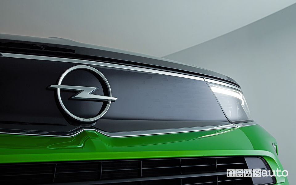 Logo Opel 2020