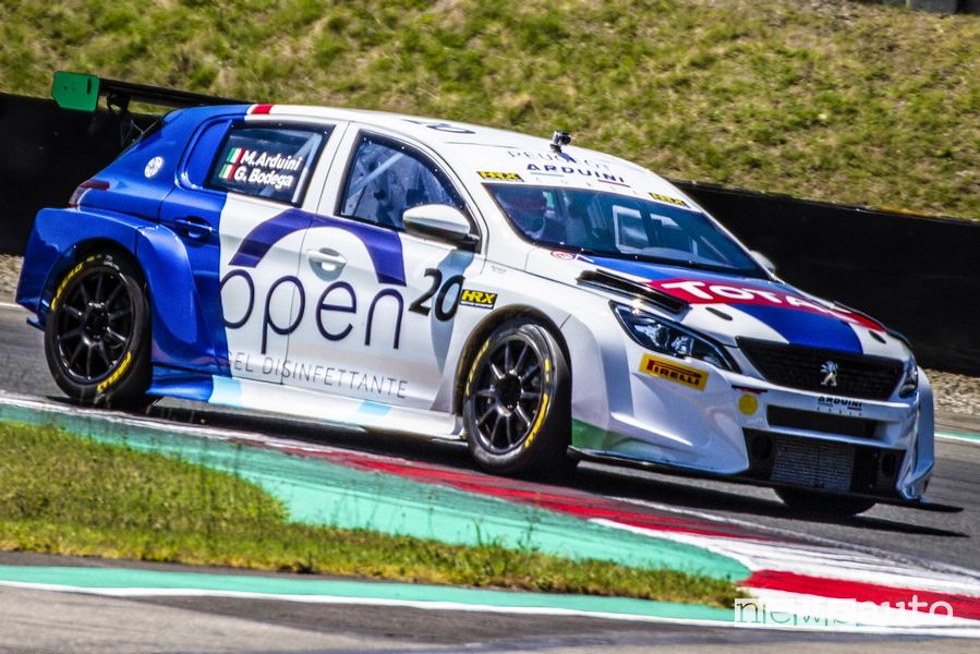 Peugeot 308 TCR, caratteristiche 