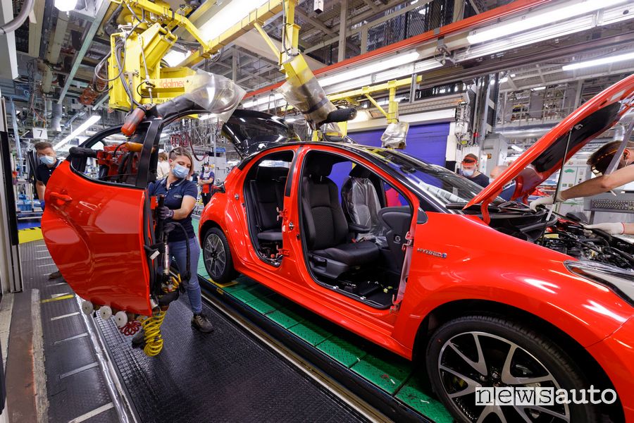 Nuova Toyota Yaris, inizia la produzione nella fabbrica di Valenciennes, nel nord della Francia