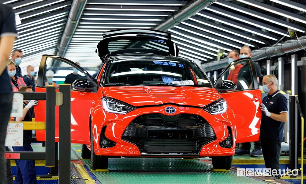 Nuova Toyota Yaris produzione