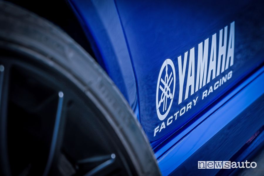 Badge Yamaha Factory livrea Abarth serie speciale 595 Monster Energy Yamaha
