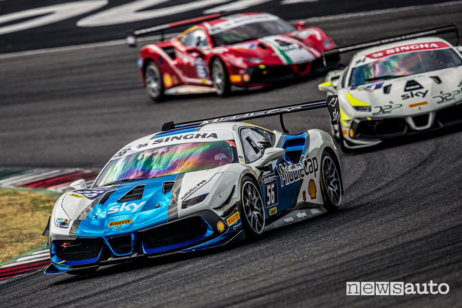 Matúš Vyboh - Scuderia Praha Vincitore Trofeo Pirelli AM Gara 2 Ferrari Challenge al Mugello