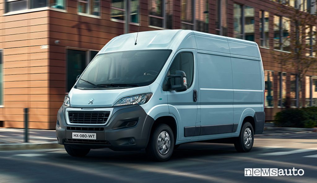 Nuovo Peugeot e-Boxer