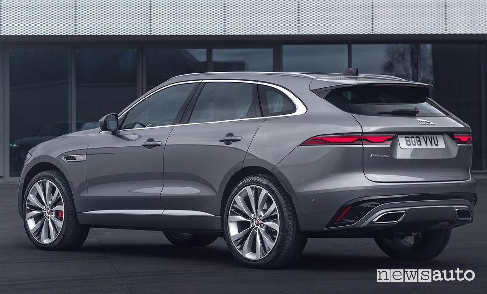 Vista posteriore Jaguar F-Pace 2021