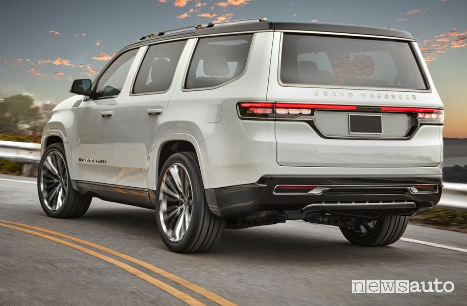 Vista posteriore Jeep Grand Wagoneer Concept