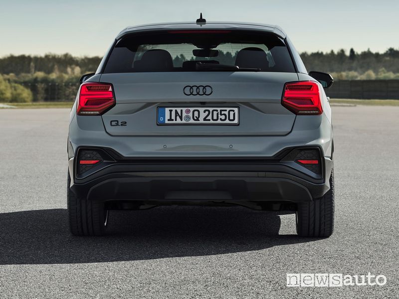 Vista posteriore nuova Audi Q2