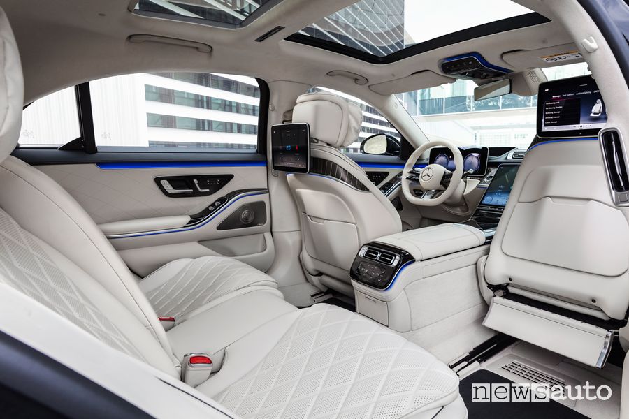 Sedili posteriori pelle nappa beige abitacolo Mercedes-Benz Classe S