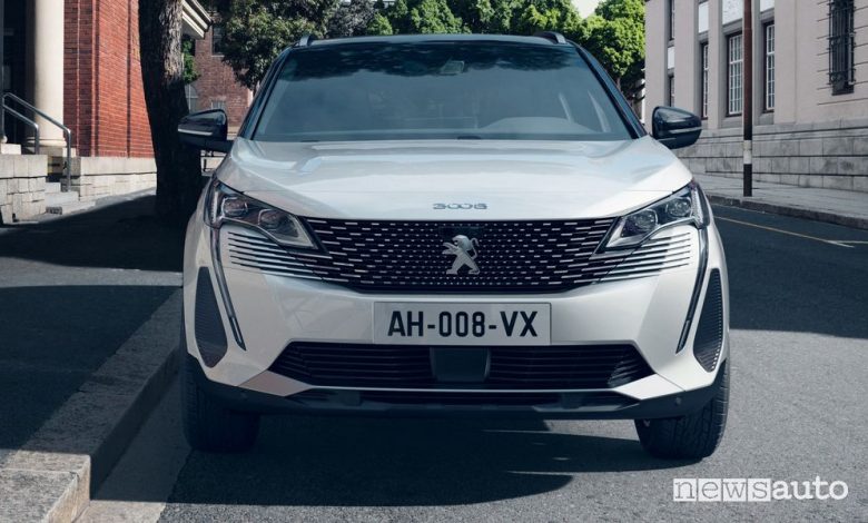 Peugeot 3008, gamma, allestimenti e prezzi