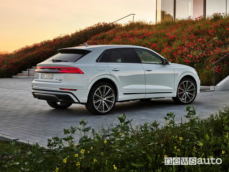 Come si ricarica la Audi Q8 ibrido plug-in?