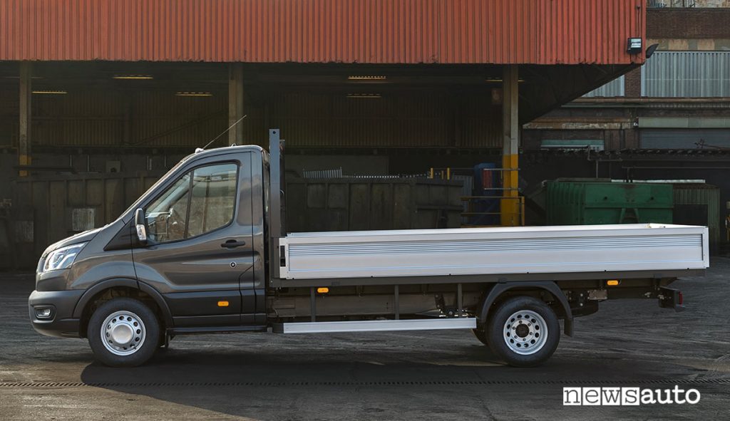 Transit camioncino con meccanica potenziata adeguata per i 50 quintali a pieno carico