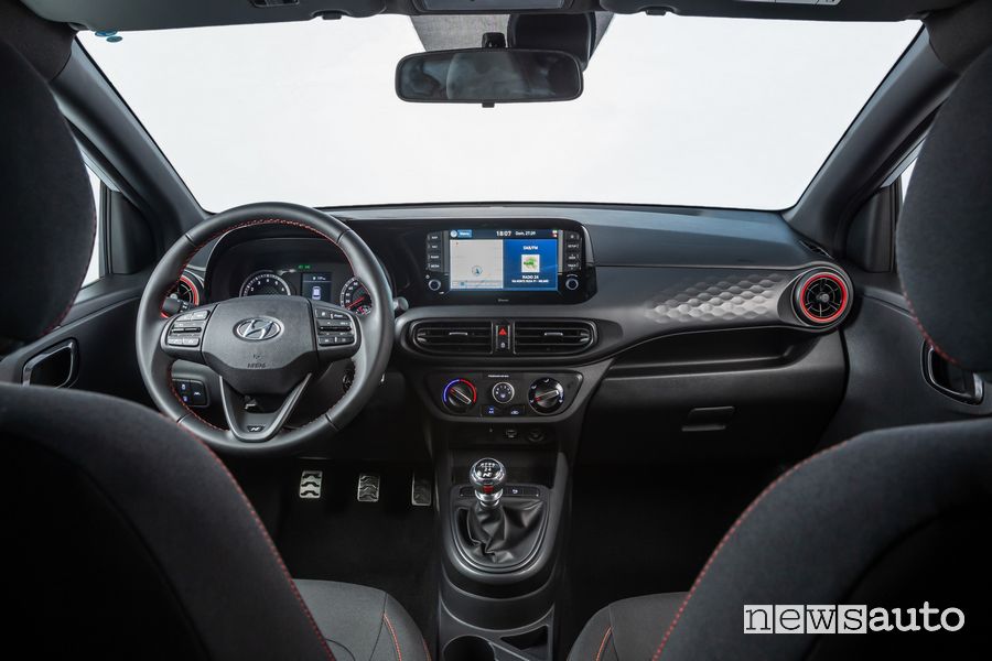 Plancia strumenti abitacolo Hyundai i10 N Line