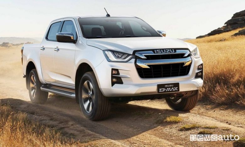 Vista anteriore Isuzu D-Max N60 sullo sterrato
