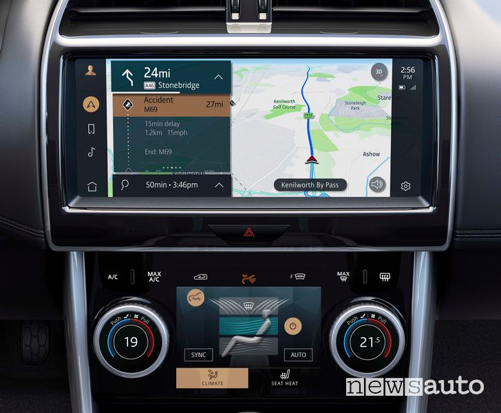 Navigatore infotainment Pivi Pro abitacolo Jaguar XE 2021