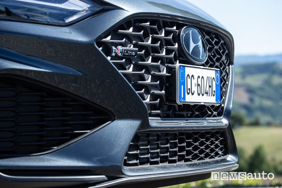 Mascherina anteriore nuova Hyundai i30 N Line