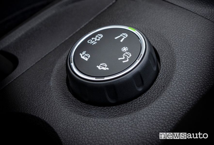 Comando trazione IntelliGrip abitacolo nuovo Opel Crossland