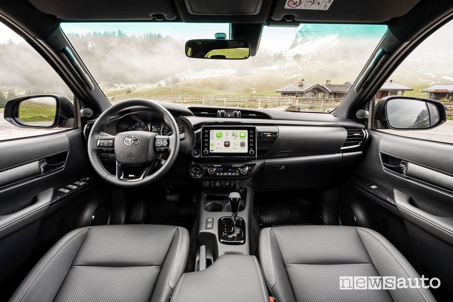 Plancia strumenti abitacolo Toyota Hilux Invincibile