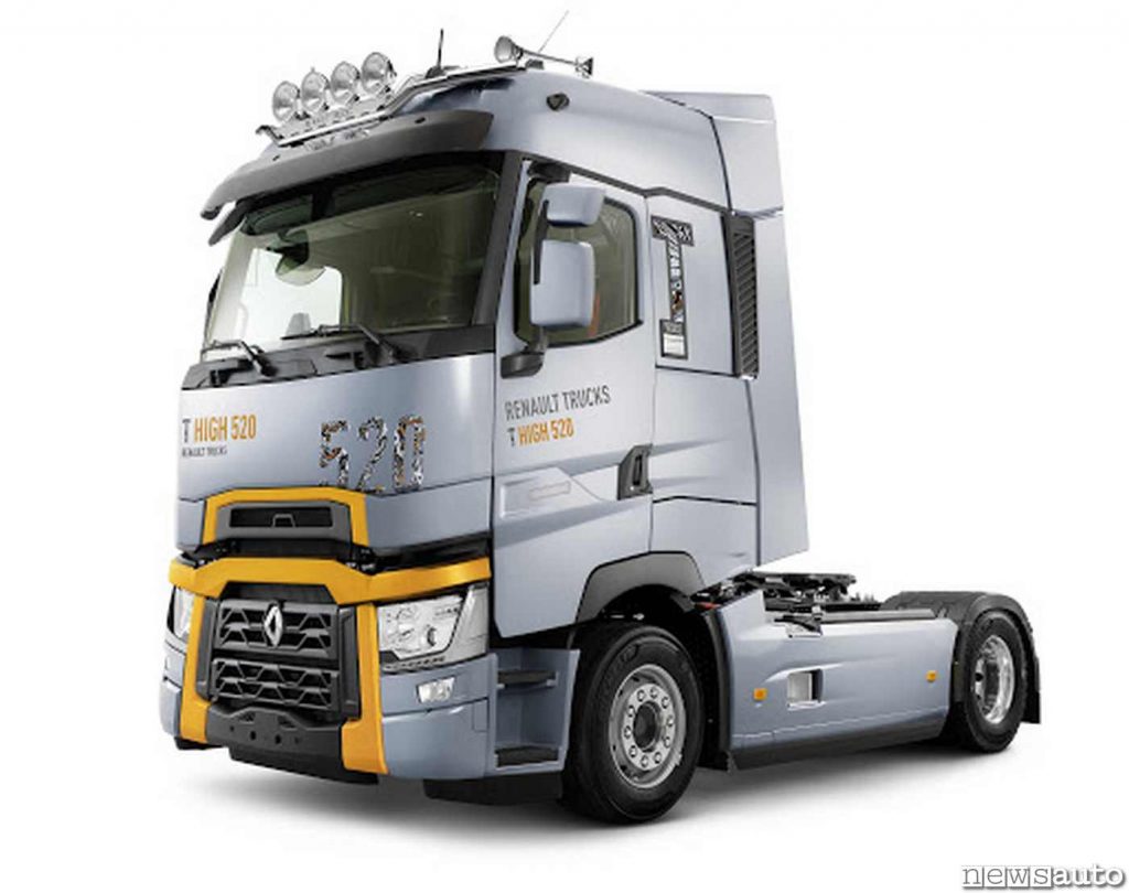 Il camion trattore Renault Truck