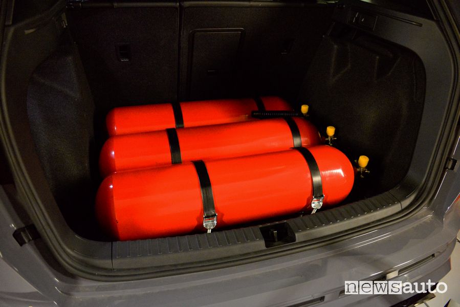 Serbatoi metano Cupra Ateca Limited Edition dual fuel benzina metano