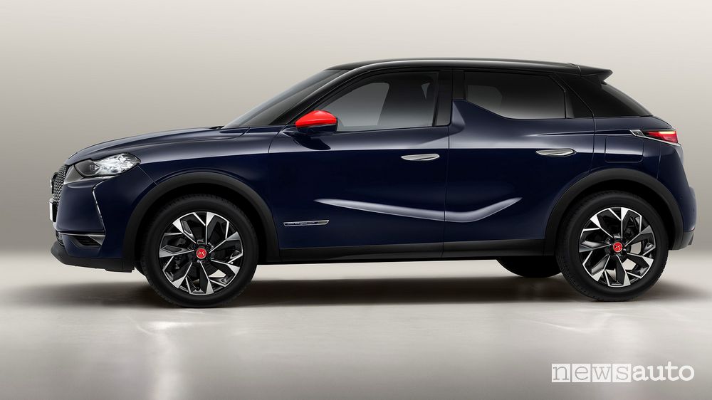 Vista laterale DS 3 Crossback Ines De La Fressange Paris