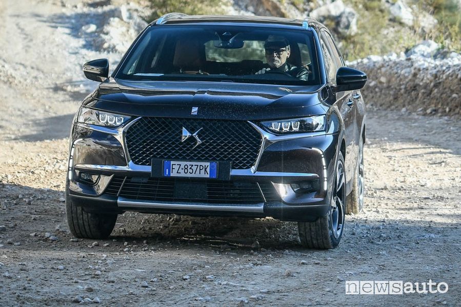 DS 7 Crossback Performance Linei