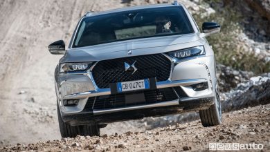 DS 7 Crossback, gamma allestimenti e prezzi