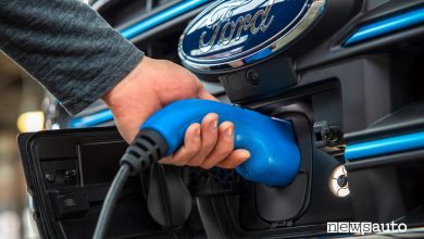 Auto elettriche Ford, dal 2030 solo veicoli EV