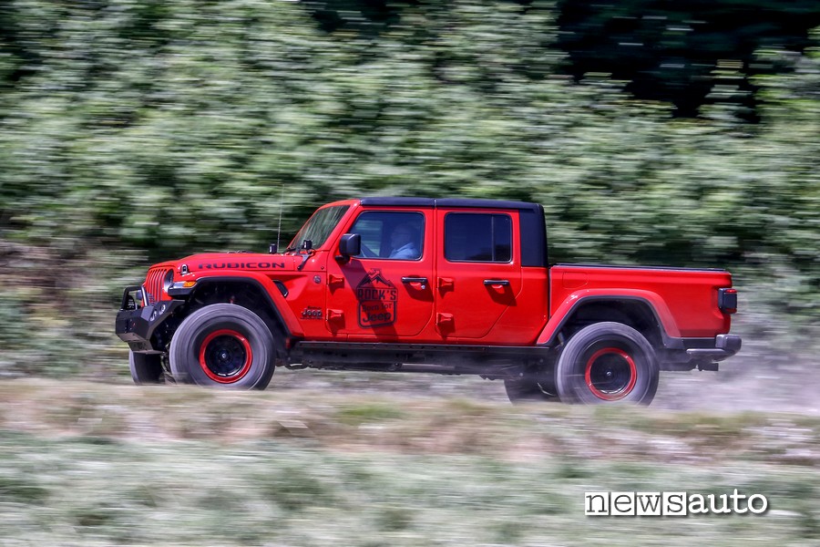 fiancata laterale jeep rubicon gladiator JT