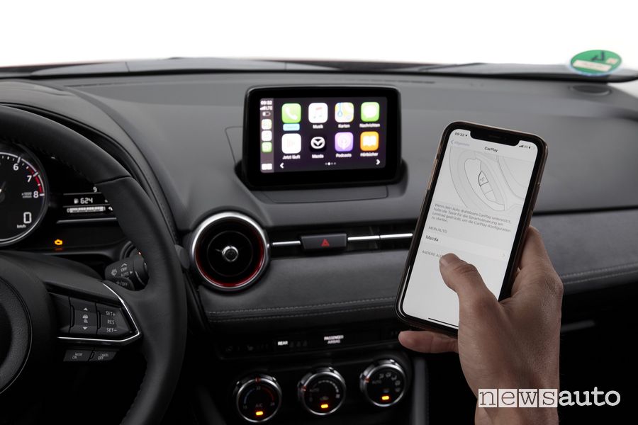 Infotainment Apple CarPlay Mazda CX-3 2021