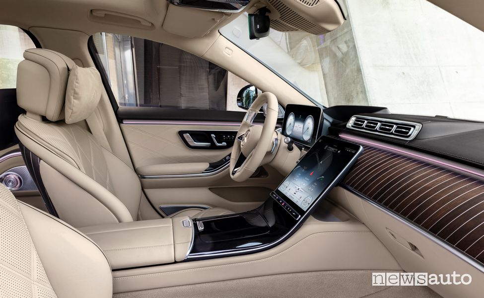 Sedili anteriori abitacolo Mercedes-Maybach Classe S