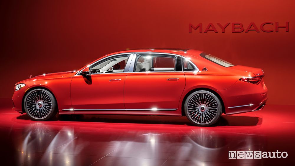 Vista laterale Mercedes-Maybach Classe S