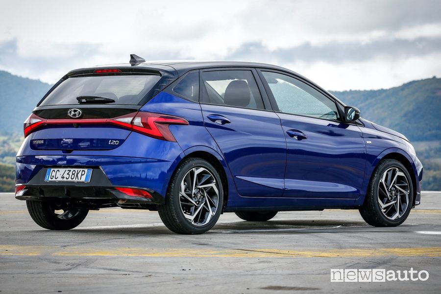 Vista posteriore nuova Hyundai i20