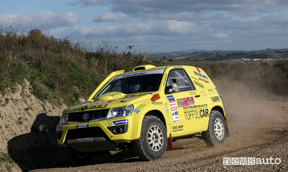 Codecà/Toffoli su Suzuki Gran Vitara T1 al 1° Tuscan Rewind Cross Country