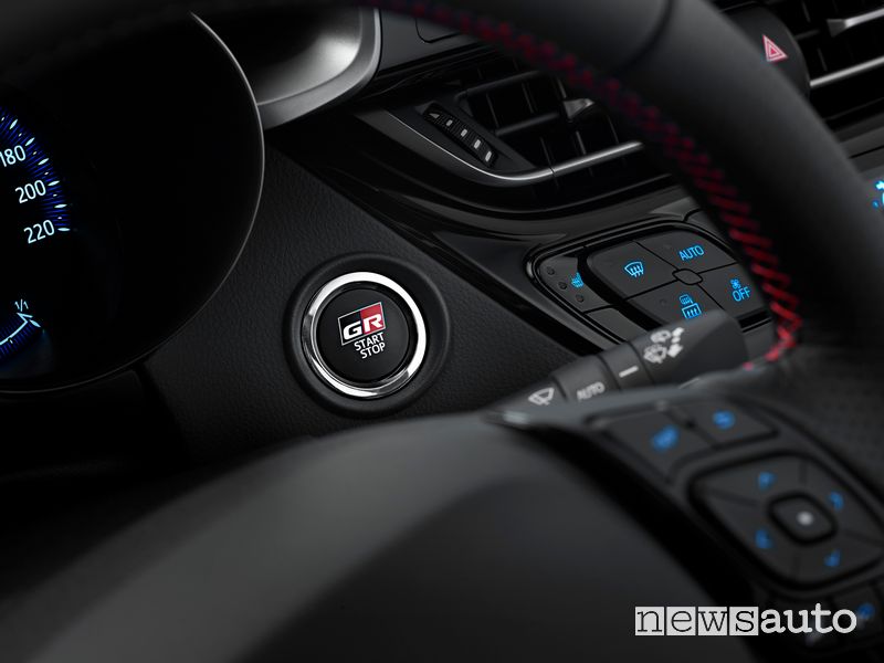 Tasto accensione abitacolo Toyota C-HR GR Sport