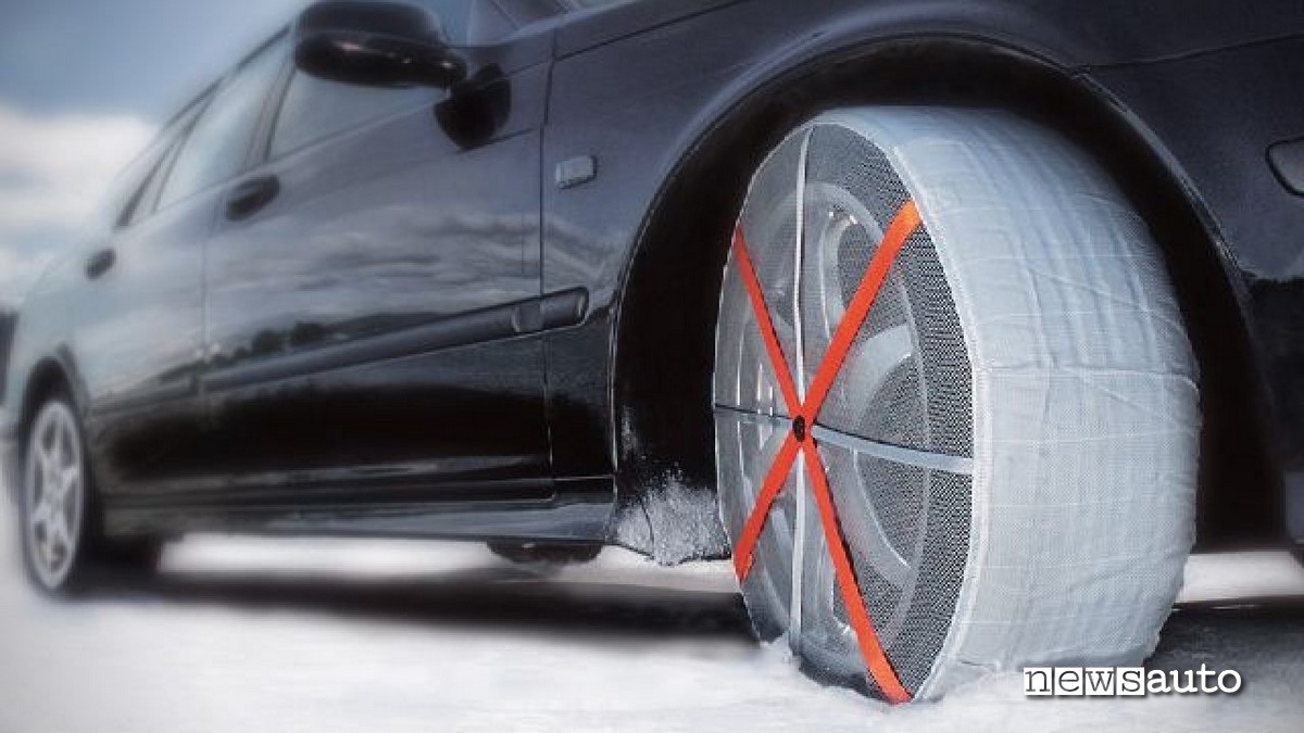 SPECIALE ACCESSORI AUTO Michelin SOS 7 - Calze da neve con grip bianco -  Private Sport Shop