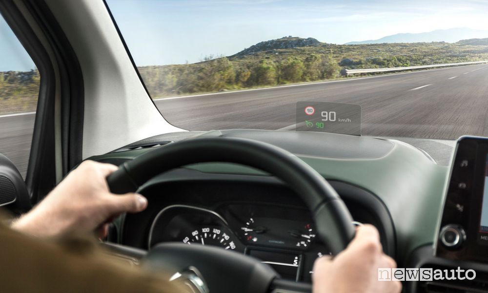 Head-Up display abitacolo Citroën Berlingo