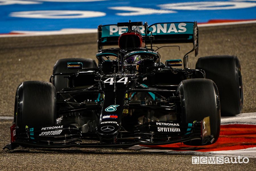 Record della pista del Gp Bahrain mercedes hamilton