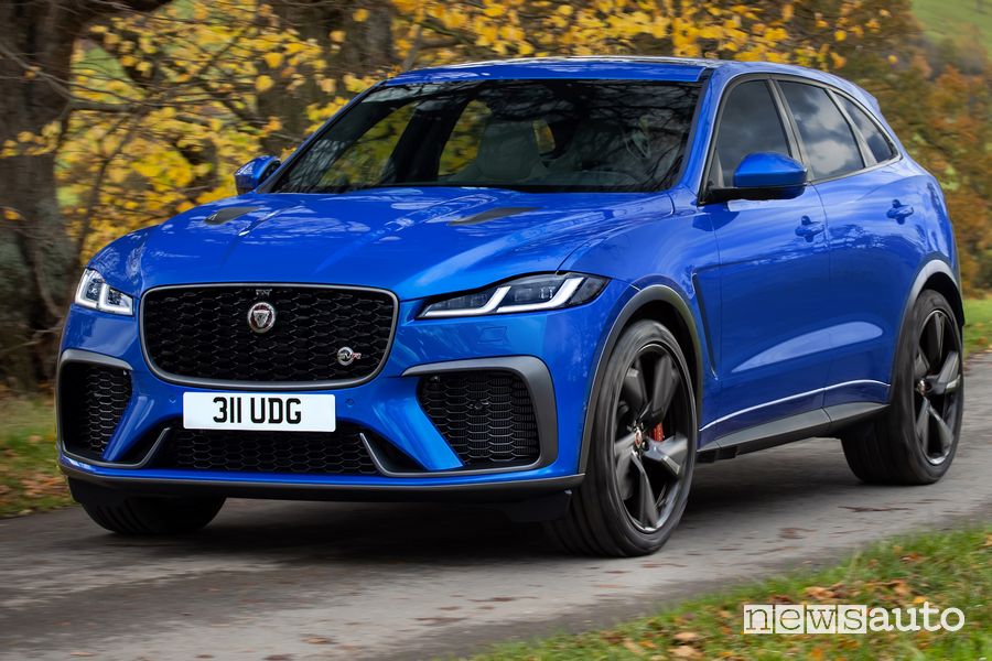 Vista paraurti anteriore Jaguar F-Pace SVR